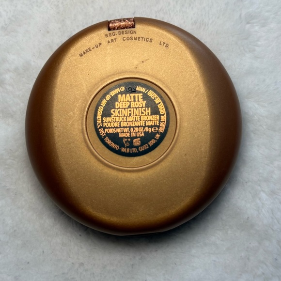 MAC Deep Rosy Skin finish - Picture 4 of 5